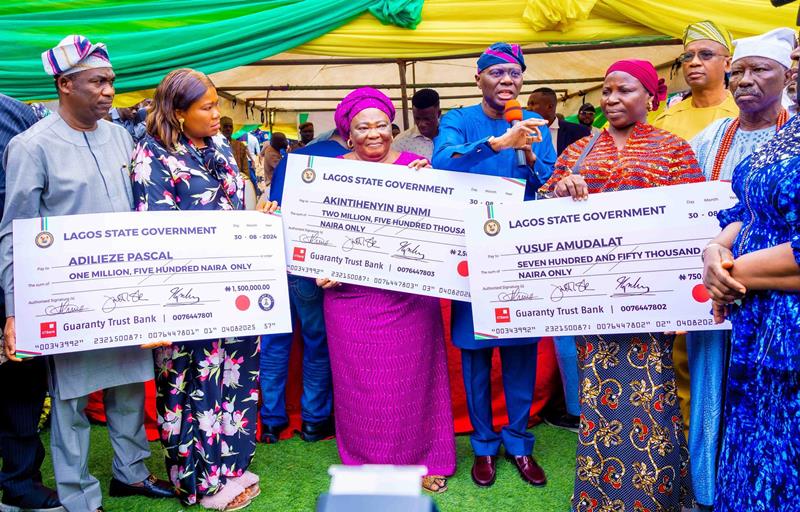 Lagos Governor Sanwo-Olu disburses millions to Docemo fire survivor