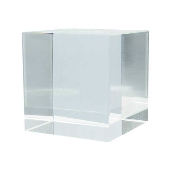 What sets 3D crystal souvenirs apart is not just their aesthetic appeal but the advanced technology used to create them.