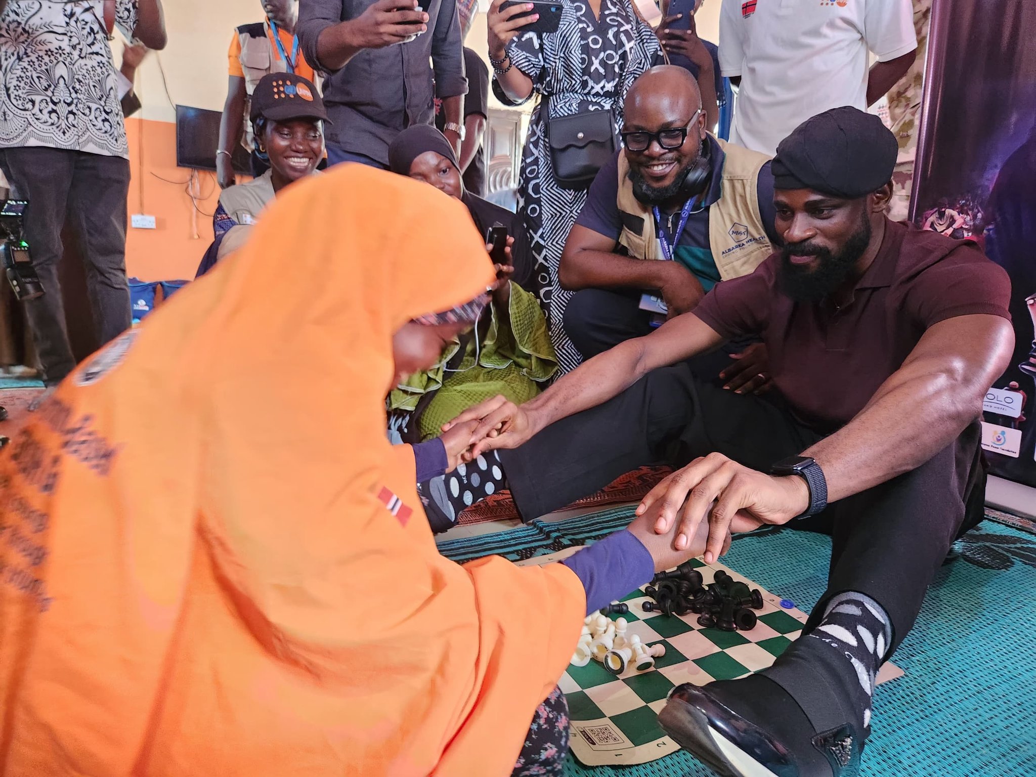 Nigerian GWR record holder for the longest marathon chess game Tunde Onakoya lauds UNFPA for providing space for girls to learn skills.