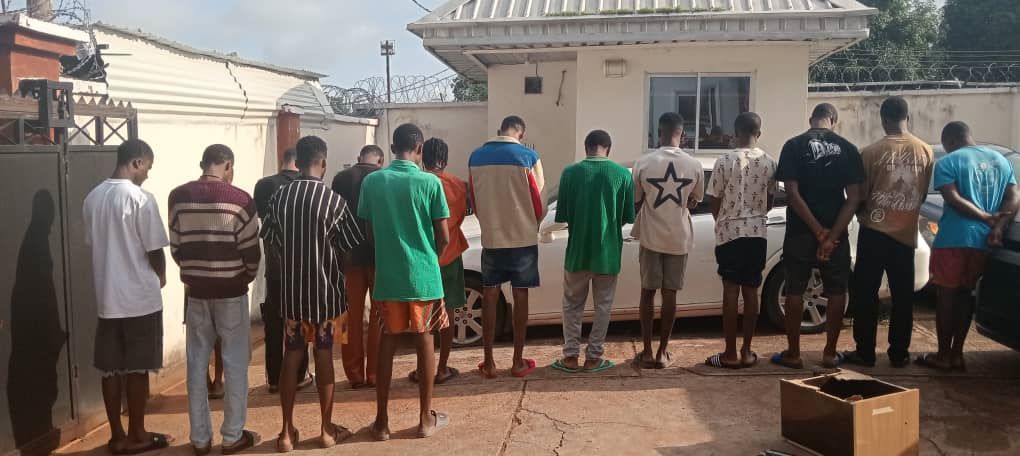 EFCC operatives in a sting operation, arrest 14 suspected internet fraudsters in Makurdi Benue State, recover charms from the suspects