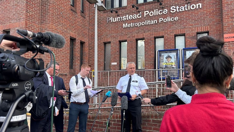 Woolwich tragedy: Police investigate fatal stabbing of 15-year-old boy