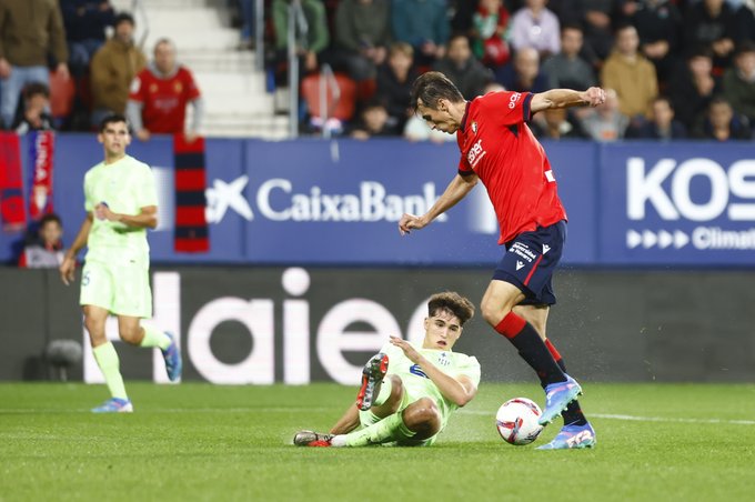 Osasuna end Barcelona's unbeaten run with stunning victory