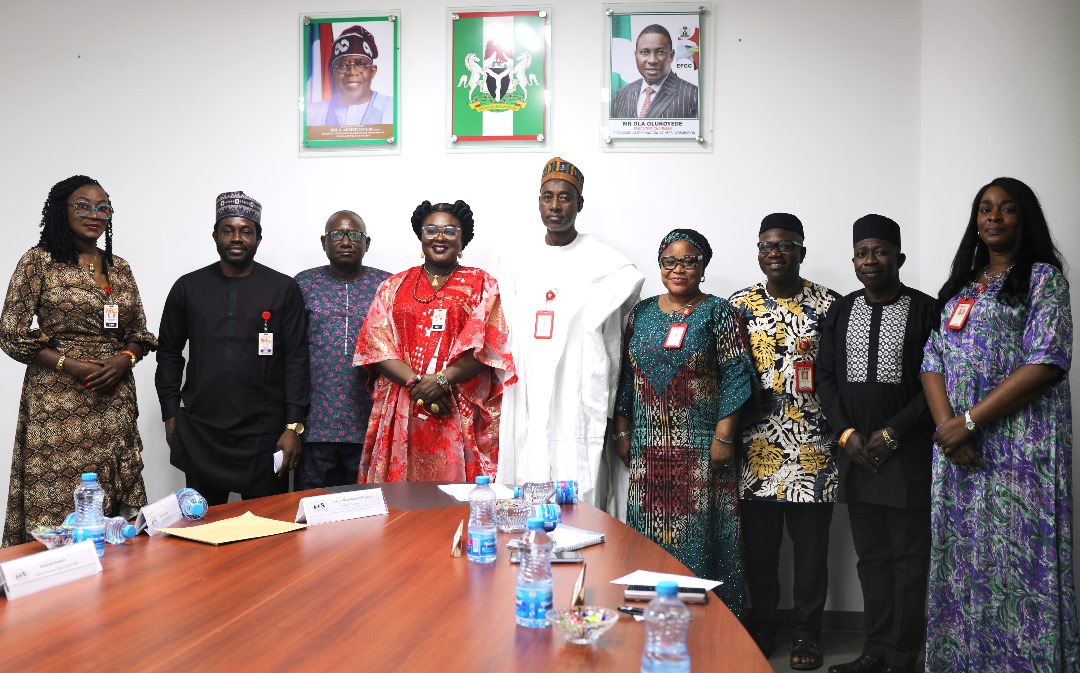 EFCC Secretary Muhammad Hammajoda and members of Association of Movie Producers, AMP during the visit