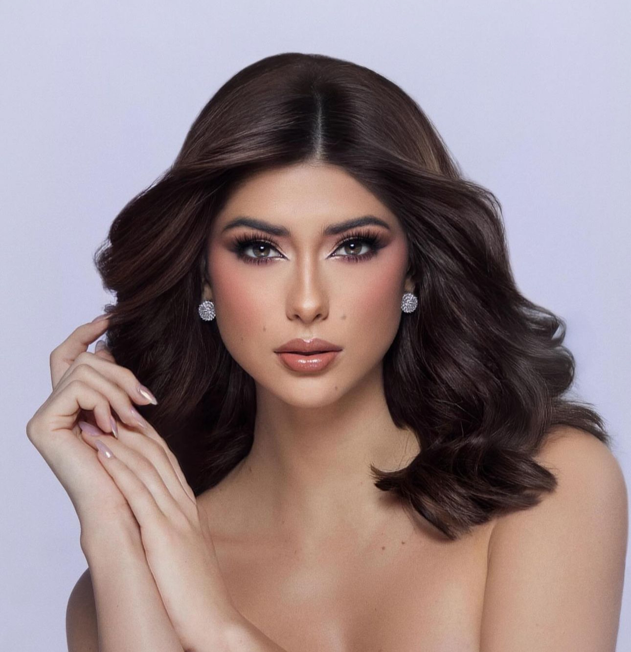 Miss Panama, Italy Mora disqualified from Miss Universe