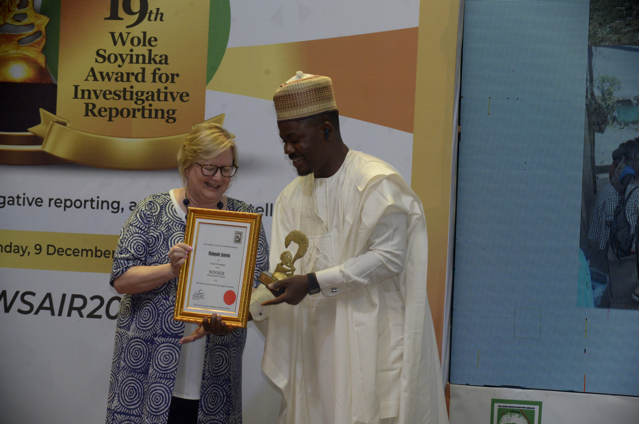 L-R: Julie McKay, Public Affairs Officer, United States Consulate General, Lagos, and Olukayode Jaiyeola of Punch/winner, Photo Category, during the 19th Wole Soyinka Award for Investigative Reporting held at the AGIP Recital Hall of the MUSON Centre in Lagos, on Monday, December 9, 2024.