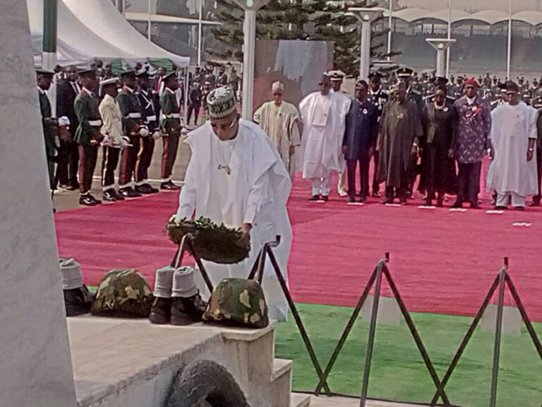 VP Kashim Shettima led others to honour the nation’s military heroes to end the 2025 Armed Forces Celebration and Remembrance Day (AFCRD).