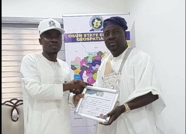 OSIEC presents Certificate Of Return to ‘elected’ Osun LG chairmen