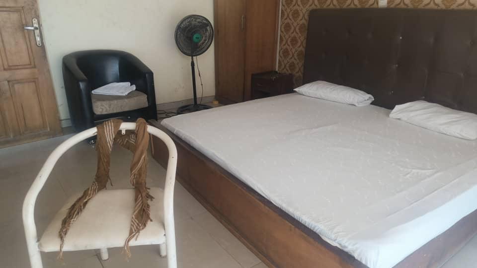 Police nab two Pakistanis for allegedly kidnaping a fellow 48-year-old Pakistani who they lured to Lagos State from Kano state.