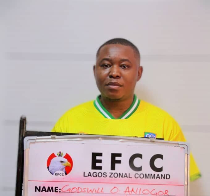 Court jails Lagos jeweler, Aniogor Godswill Obiajulu and his company, ICE BY CW, for insisting on dollars as payment for a diamond bracelet