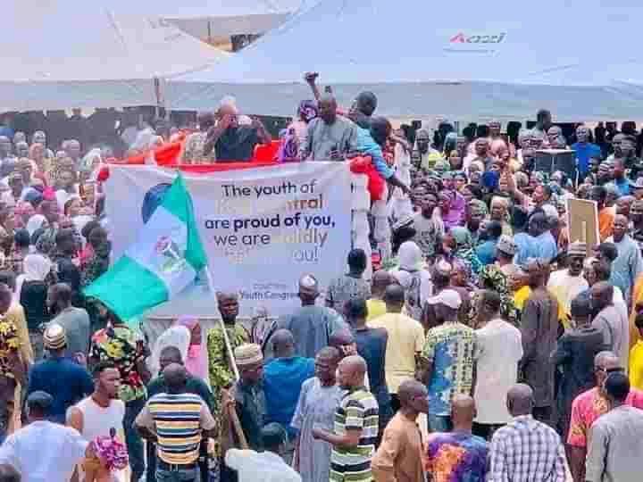 Senator Natasha Akpoti-Uduaghan defies warning by Kogi govt, police, storms Okene, her ancestral home to address her teeming supporters