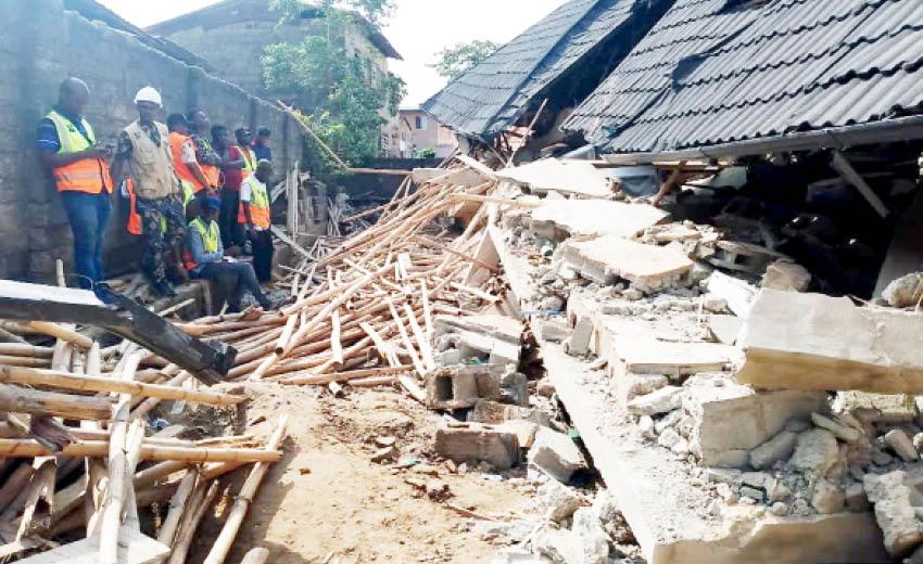 LASEMA says its operatives rescue nine people, recover three dead bodies in the building that collapsed at Ikorodu area of Lagos state.