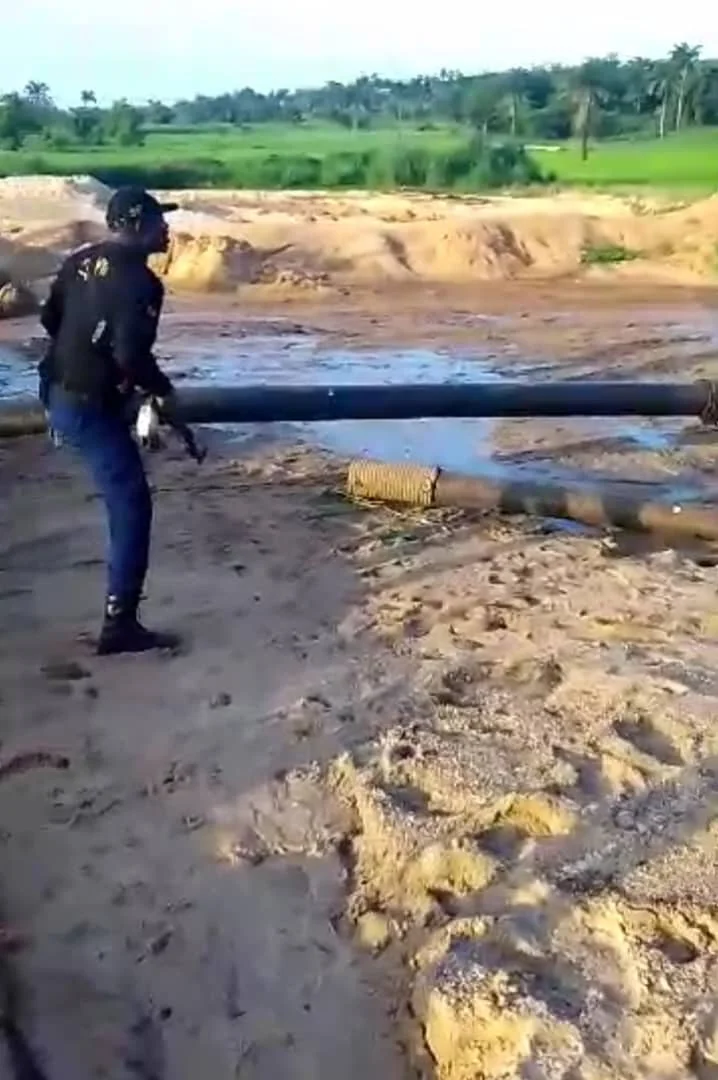 NSCDC raids illegal mining site, seizes dredging machine, other items in Ifite-Ogwari, Ayamelum Local Government Area of Anambra state