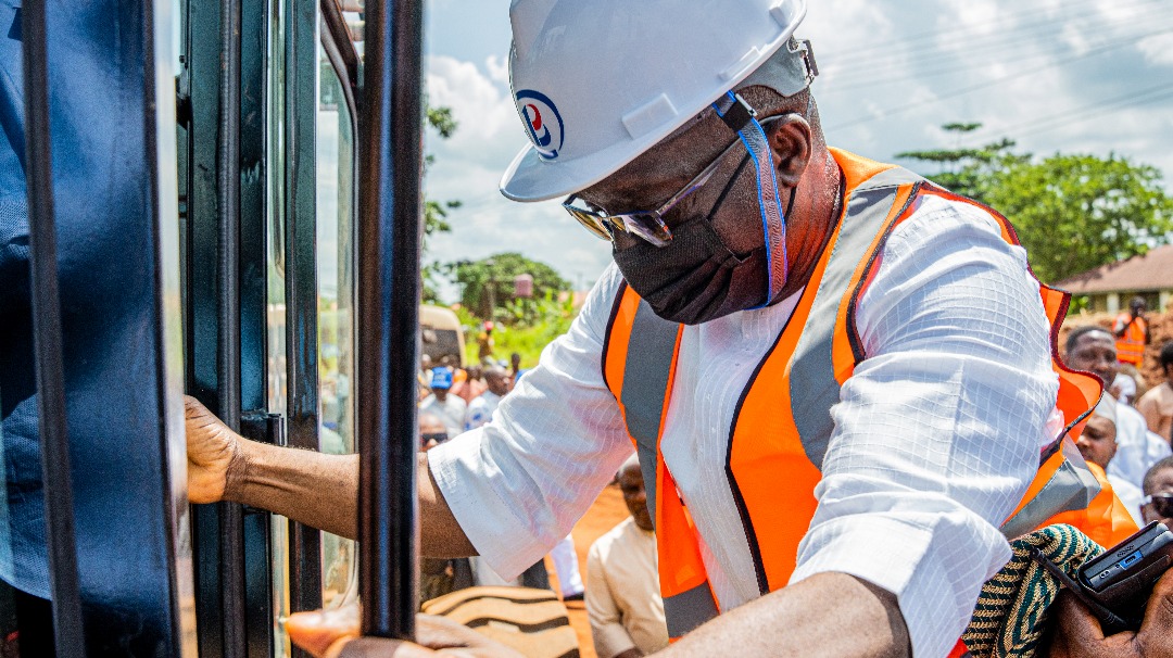 Edo Governor, Monday Okpebholo flag-off construction of road in Uhunwonde LG, linking community of ex -governor Obaseki, others