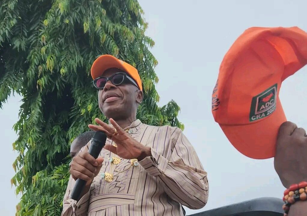Former minister Rotimi Amaechi returns to Rivers State as chieftain of ADC, received by large number of supporters