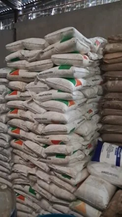 NAFDAC nabs three suspects involved in packaging of fake chemicals, expired food flavours, fertilisers, others in Ketu area of Lagos State.