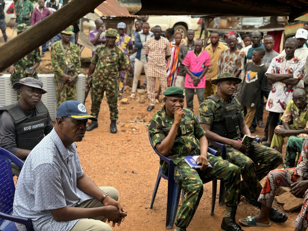 Nigerian Army deploy troops to Olle-Bunu community in Kabba/Bunu LGA of Kogi to stem tide of banditry threatening the area and its environs.