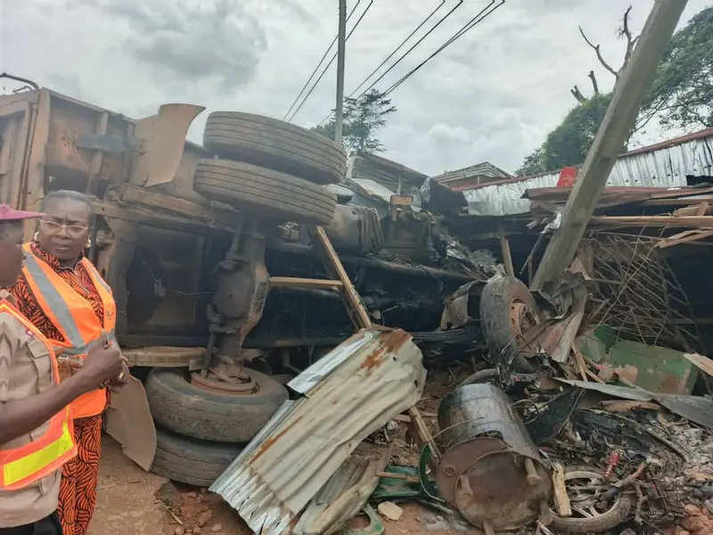 5 persons dead as truck crashes into vehicles in Anambra