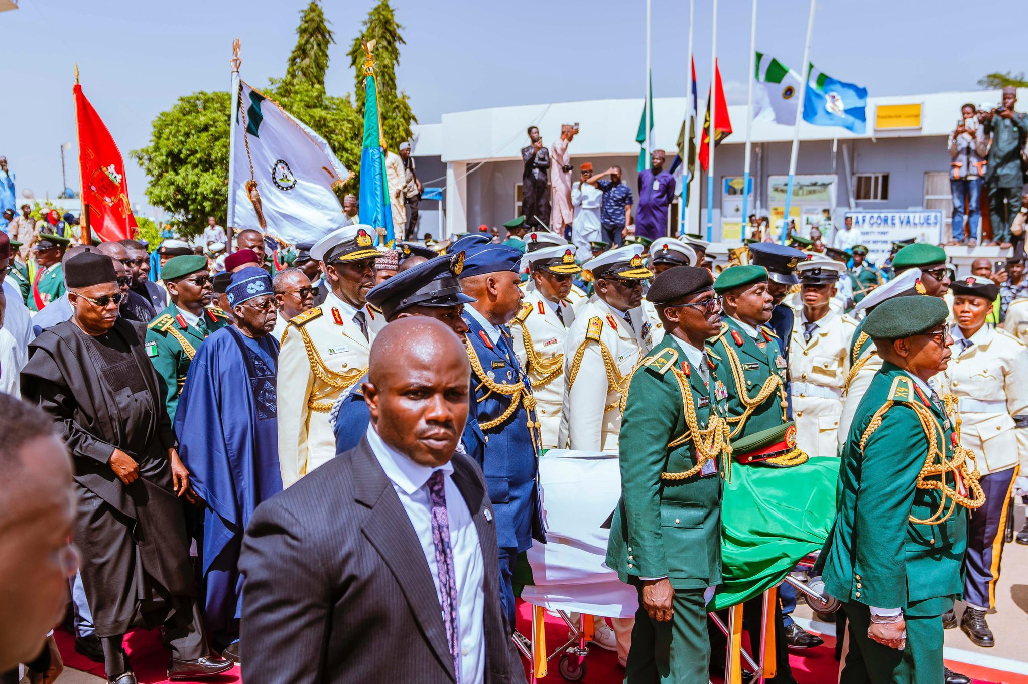 Ex- President Muhammadu Buhari was laid to rest in Daura, Katsina State, following funeral prayers by dignitaries led by President Tinubu