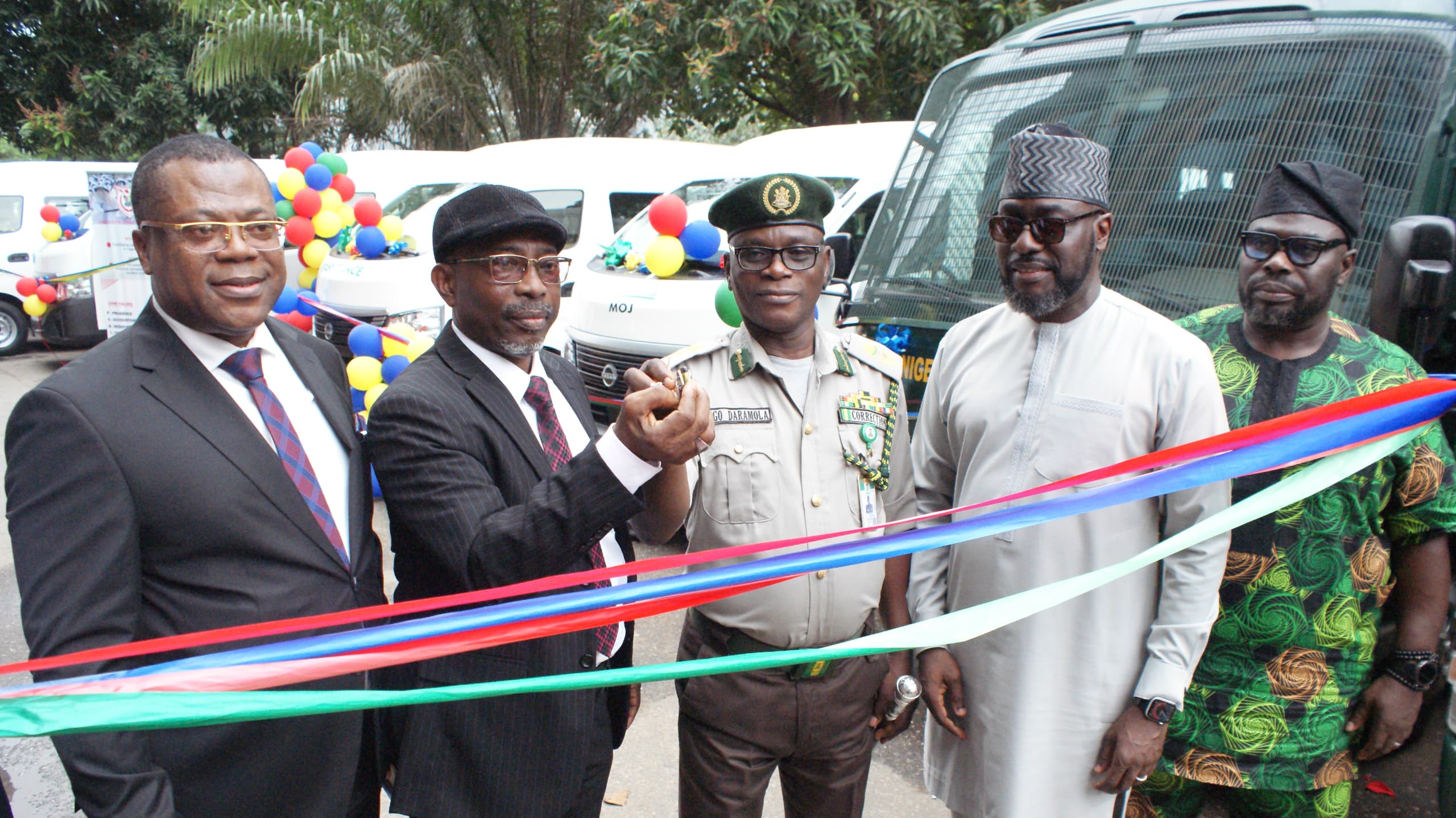 Babajide Sanwo-Olu fulfills promise with presentation of buses to MOJ