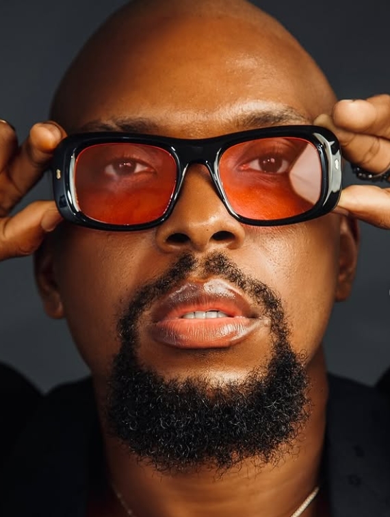 'I will publicise your nudes', Charles Born threatens