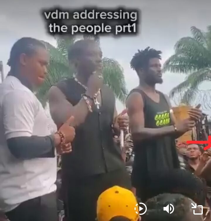 Vincent Otse (VDM) defies police warning to lead lead candlelight procession in memory of murdered Anambra businessman, Ifesinachi Onyekere