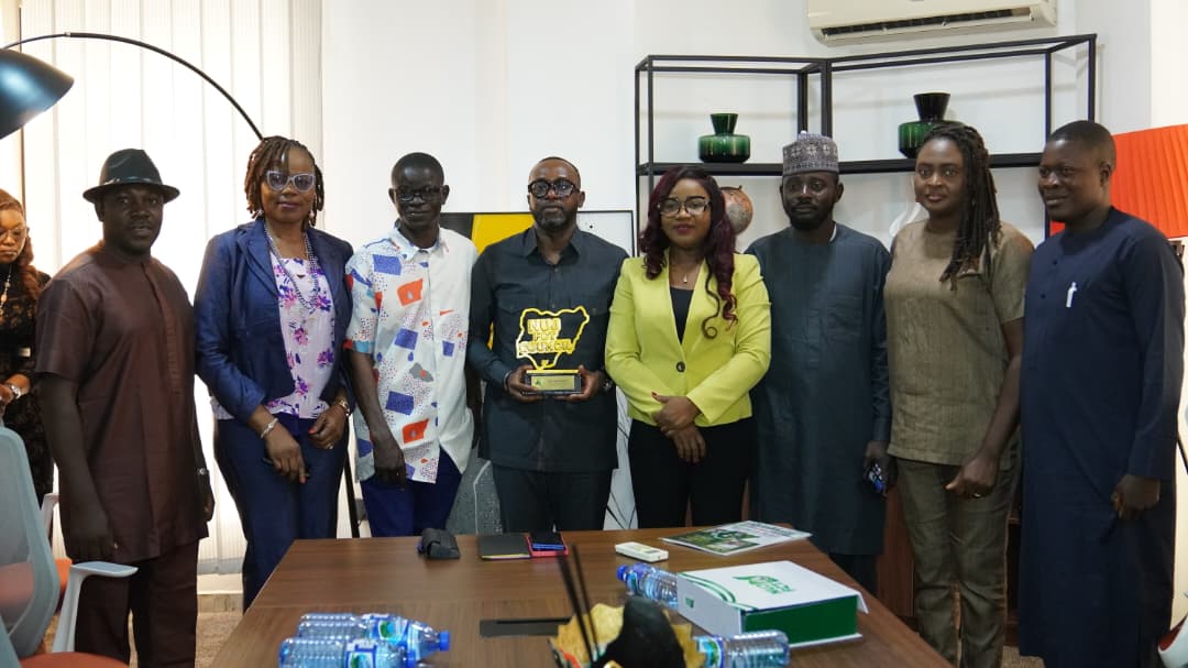 Former Chief Corporate Communications Officer of the Nigerian National Petroleum Company Limited (NNPC Ltd), Mr. Femi Soneye, has called on the Federal Government to support the Nigerian media with targeted incentives, including tax reliefs and import duty waivers on essential media tools. Soneye made the appeal in Abuja on Tuesday after receiving the NUJ FCT Excellence in Corporate Communications Award, conferred on him by the Nigerian Union of Journalists (NUJ), FCT Council. The NUJ leadership, led by Chairperson Grace Ike, alongside the Deputy Chair, Secretary-General, and other executives, described Soneye as a consummate professional who has distinguished himself with tact and excellence in the communications field. In his remarks, Soneye noted that while the Nigerian media remains one of the most vibrant in Africa, it continues to grapple with systemic challenges that weaken its effectiveness. “The Nigerian media remains one of the most vibrant in Africa, but it also faces systemic challenges, financial, political, legal, and technological that weaken its effectiveness. The government can play a supportive role by granting tax incentives or relief on import duties for newsprint, broadcast equipment, and digital infrastructure,” he said. He also urged the Federal Government to establish an independent media development fund to support investigative journalism, community radio, and newsroom innovation, drawing parallels with models in South Africa, the United States, and Canada. The award underscores Soneye’s long-standing contributions to journalism and corporate communications, as well as his advocacy for a stronger, independent, and sustainable Nigerian media.