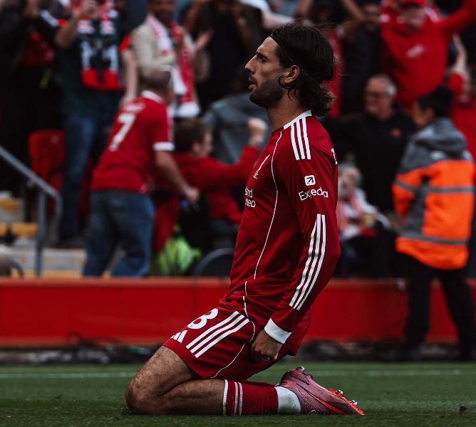 Liverpool sink Arsenal with Szoboszlai’s thunderbolt at Anfield
