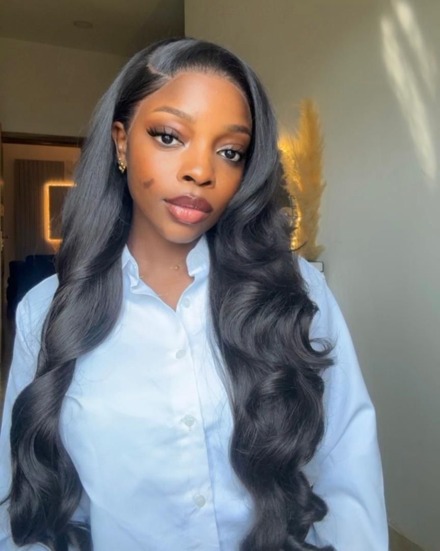 Busayo Olawuyi : Rising Star in Nigeria’s Beauty Industry