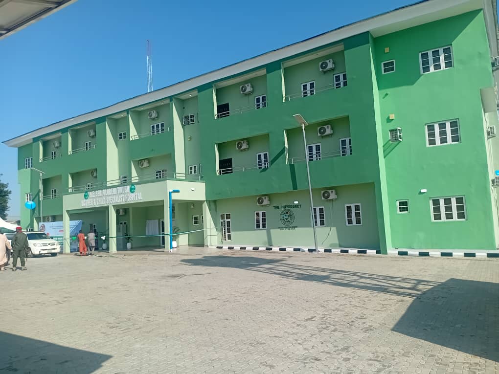 First Lady Oluremi Tinubu Commissions 100-Bed Mother and Child Hospital in Gombe 