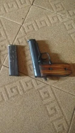 Police nab 22-year-old Chiemerie Udeh, a suspected armed robber and cultist in Ukpomili- Ifitedunu Road, Dunukofia LGA of Anambra State.