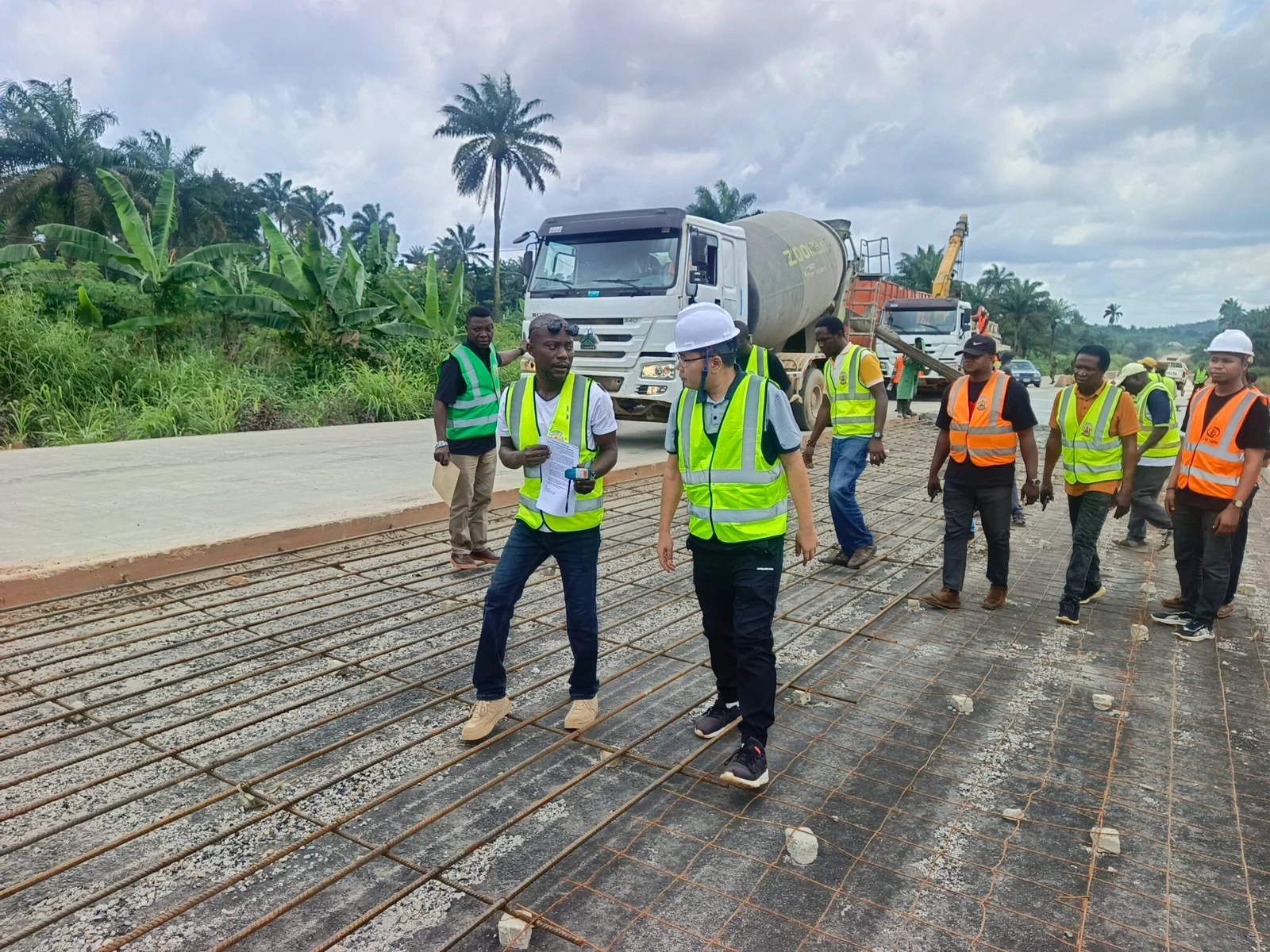 Minister of Works Dave Umahi reacts to a viral video faulting contractor's use of wire mesh on ongoing reconstruction of Ore-Ondo-Akure road