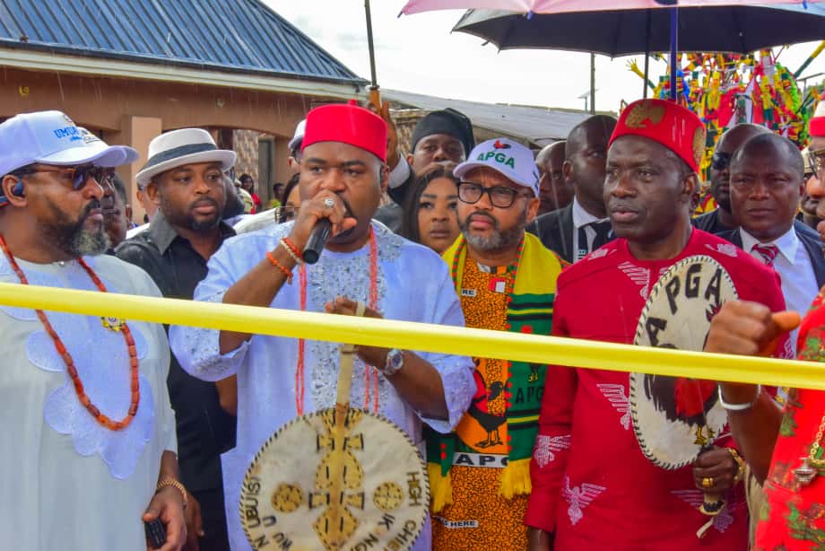 Ikenga Umuawulu and Gov. Soludo at the commisioning event