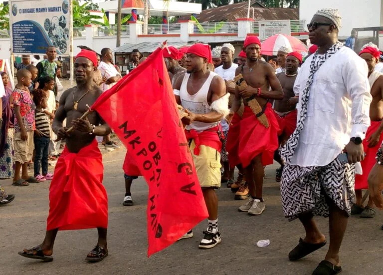 The streets of Cross River capital turned into a festival of rhythm colours and national pride as 20th edition of Calabar Carnival kicks off