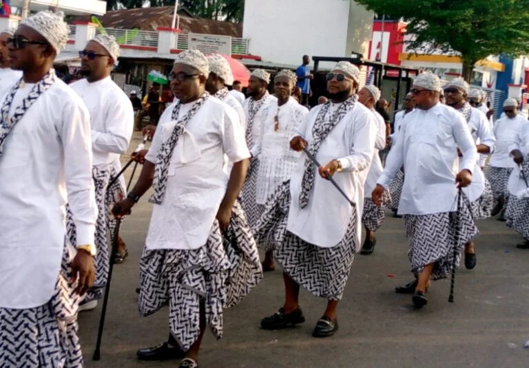 The streets of Cross River capital turned into a festival of rhythm colours and national pride as 20th edition of Calabar Carnival kicks off