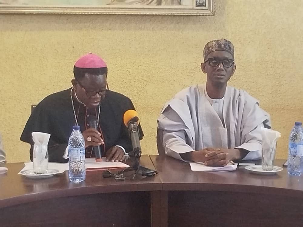 NSA Nuhu Ribadu meets parents and church authorities following abduction of pupils from St. Mary’s Private Catholic School Papiri, Niger State