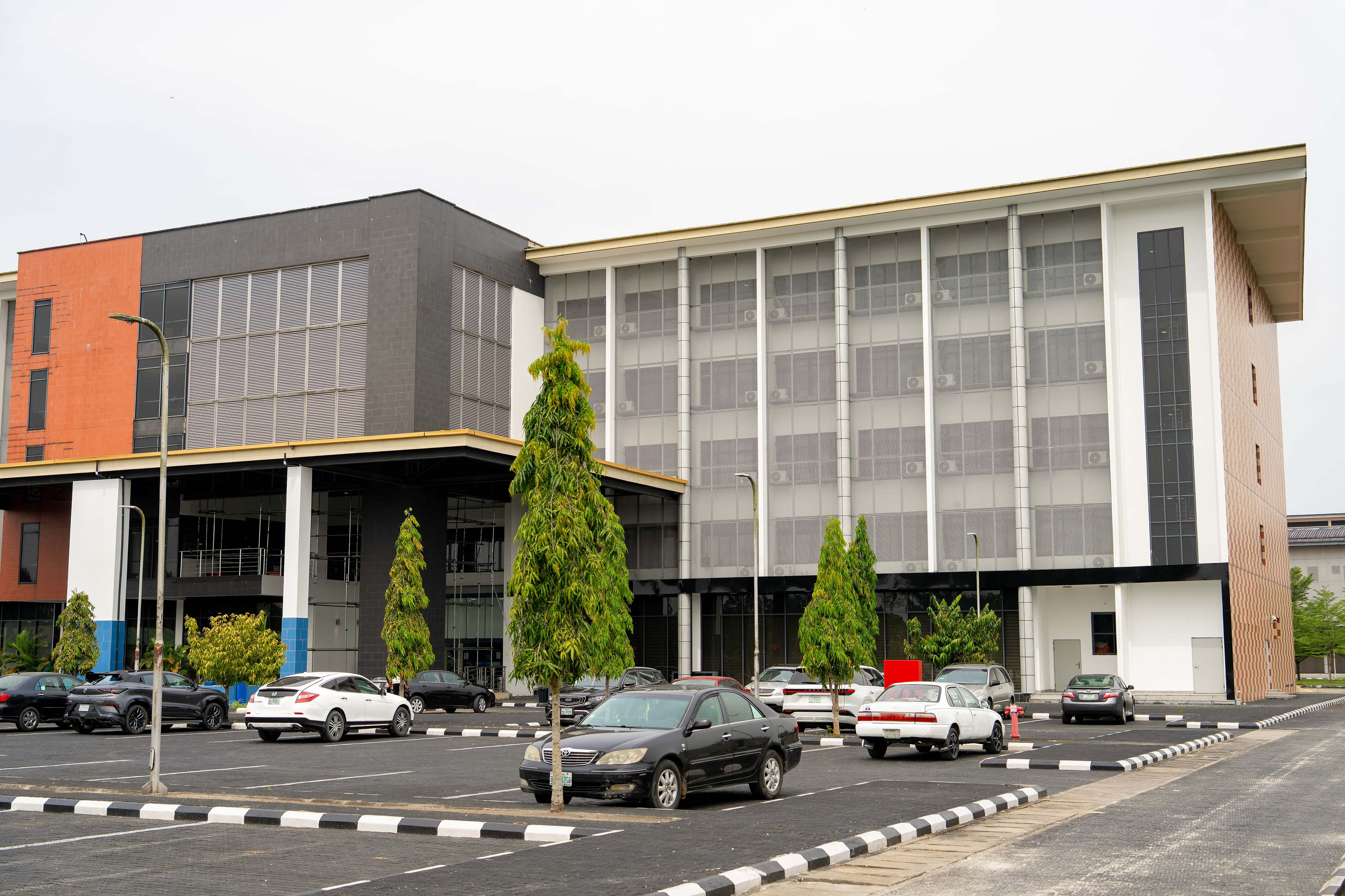 JuliRose Hotels and Suites