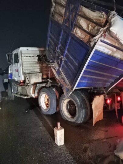 Traffic gridlock as truck overturns on Otedola Bridge