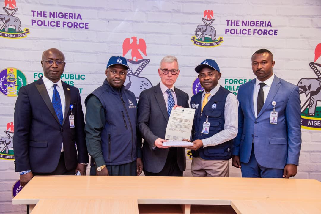 Nigeria Police INTERPOL NCB recovered the money from the scammer, Achufusi Ikenna, following request from Royal Cayman Islands Police Service