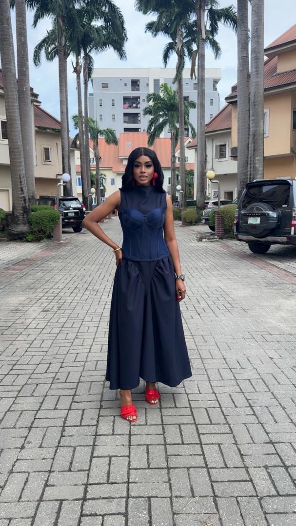 Shirley Miami’s Petals On the Dancefloor