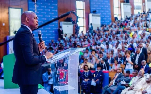 Tony Elumelu Foundation (TEF) says it has disbursed 100 million dollars to support 24,000 young entrepreneurs Africa since inception in 2015.