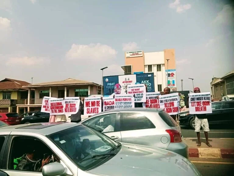 The protesters say the plan to zone APC chairmanship position was a strategic plot to rob Okeogun of the party's Oyo 2027 governorship ticket