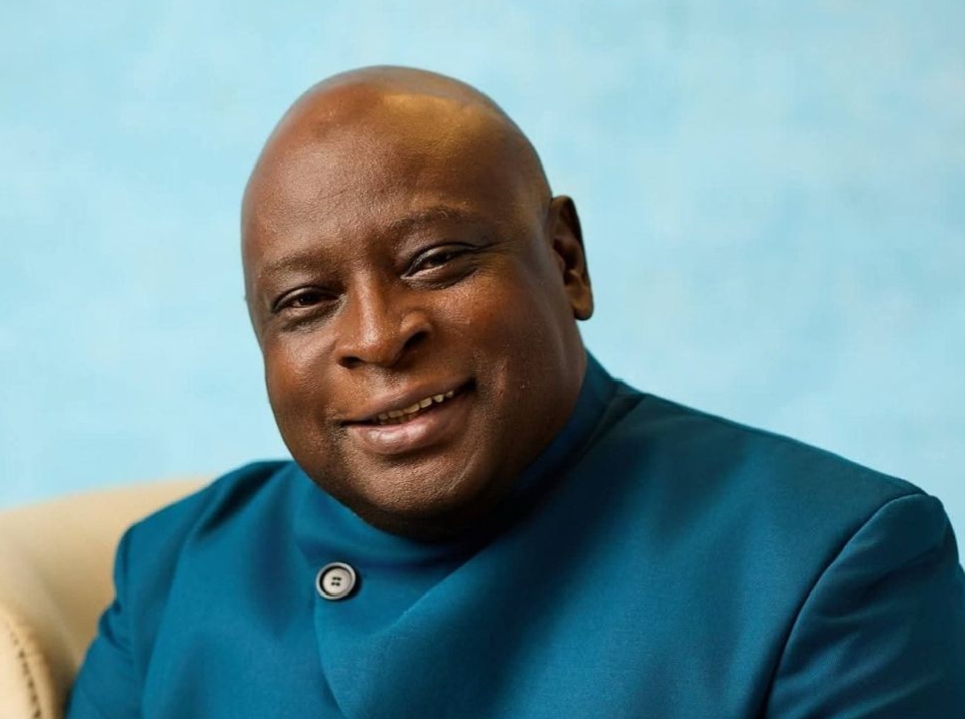 Gov. Radda celebrates renowned journalist Babajide Otitoju at 60