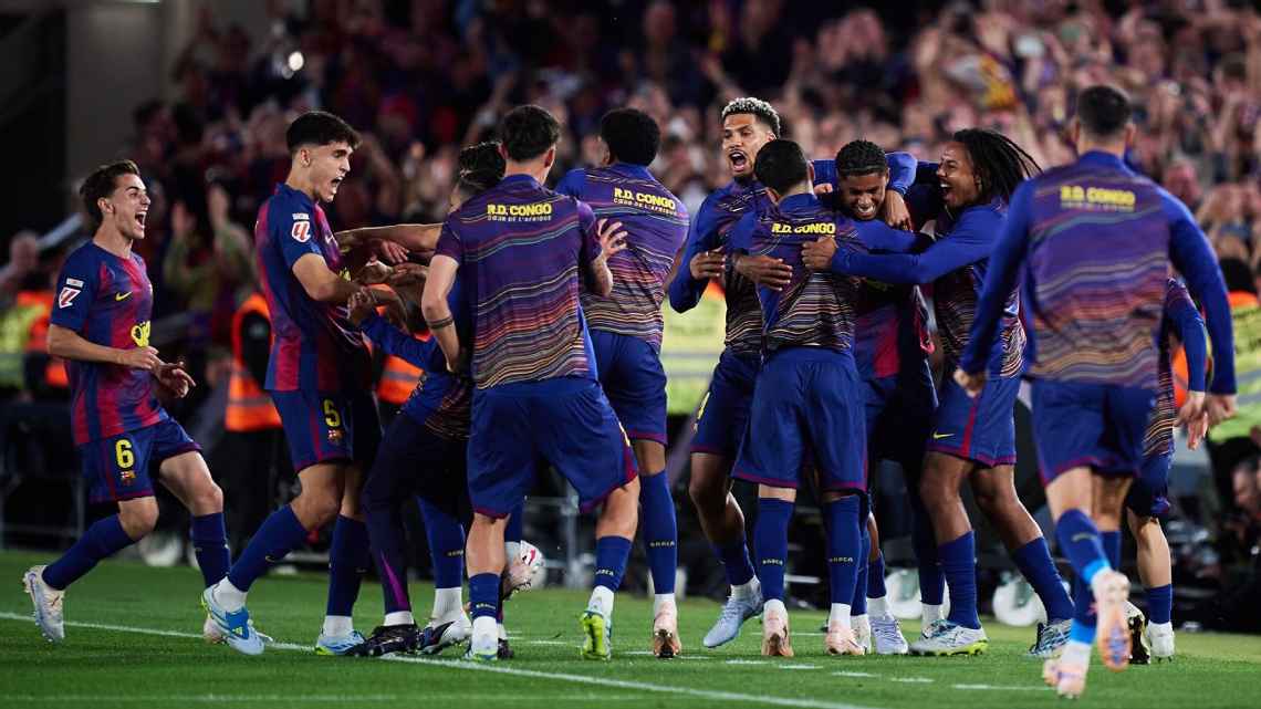 Breaking: Barcelona win second straight LaLiga title after El Clásico victory