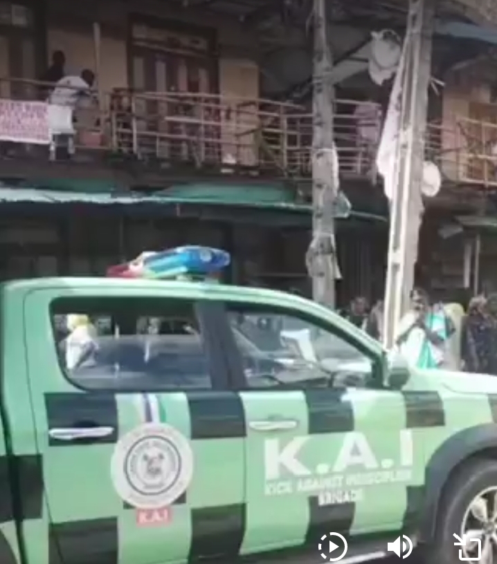 Lagos shuts Oshodi Market over attack on sanitation officers