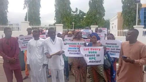 Group protests at APC headquarters, demands review of Agege primary election outcome