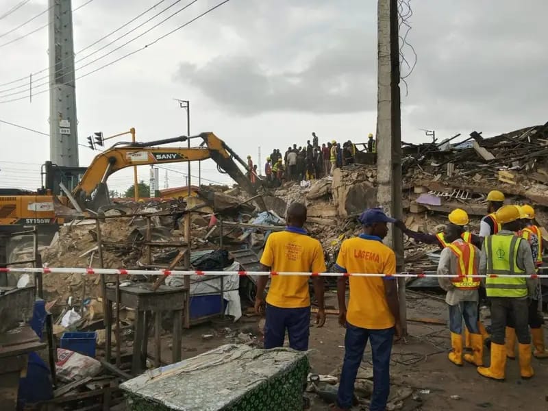 One dead, two rescued in Lagos building collapse