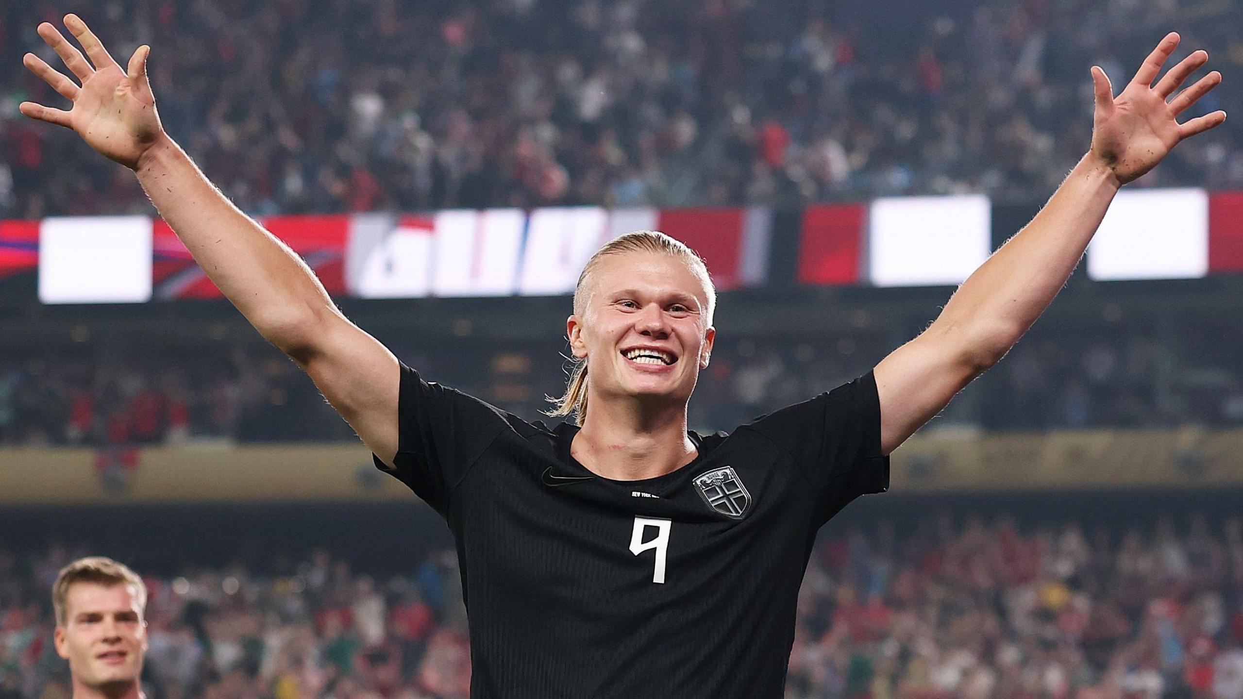  World Cup: Haaland fires Norway past Senegal into last 32