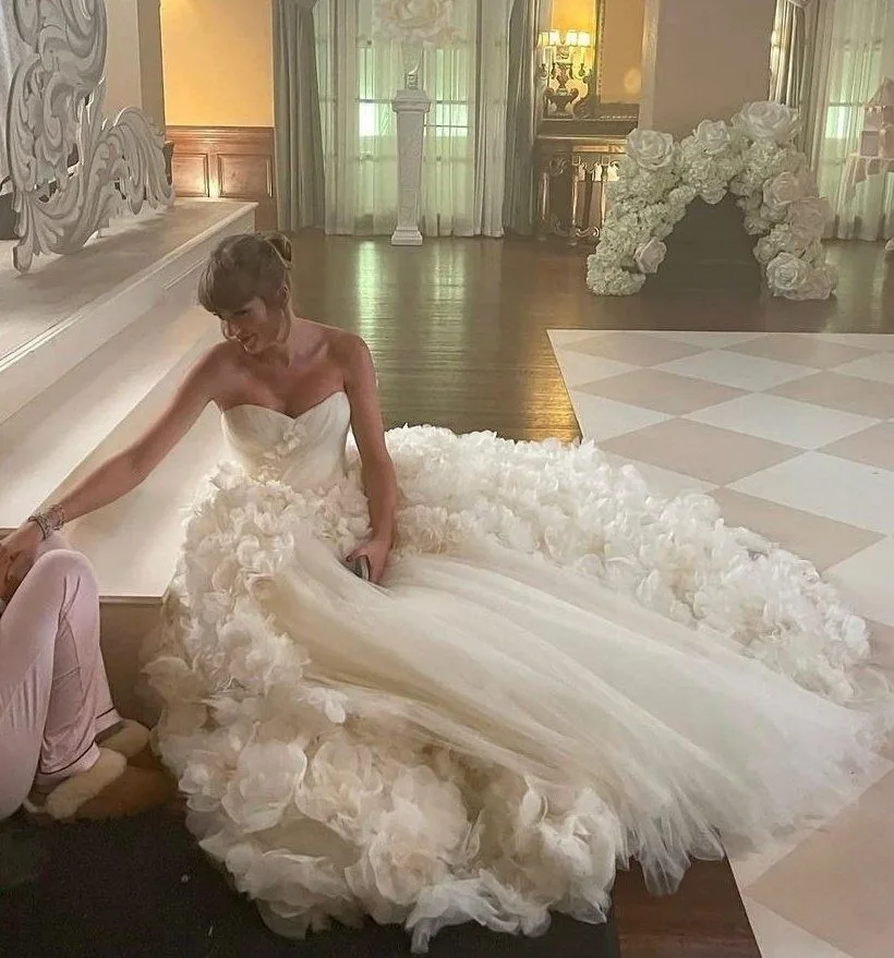 Taylor Swift’s wedding dress details emerge ahead of reported Travis Kelce Marriage
