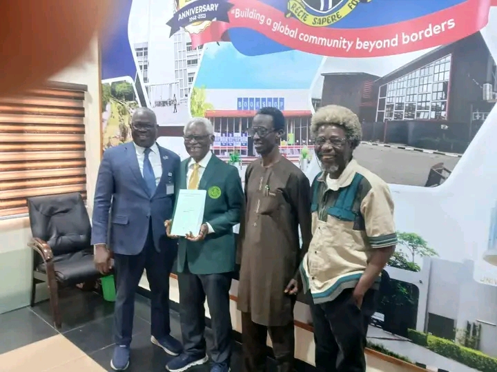 Prof. Mark Nwagwu (2nd from left) with the Acting Vice- Chancellor, UI, the Registrar, UI, and his supervisor, Prof. Sola Olorunyomi