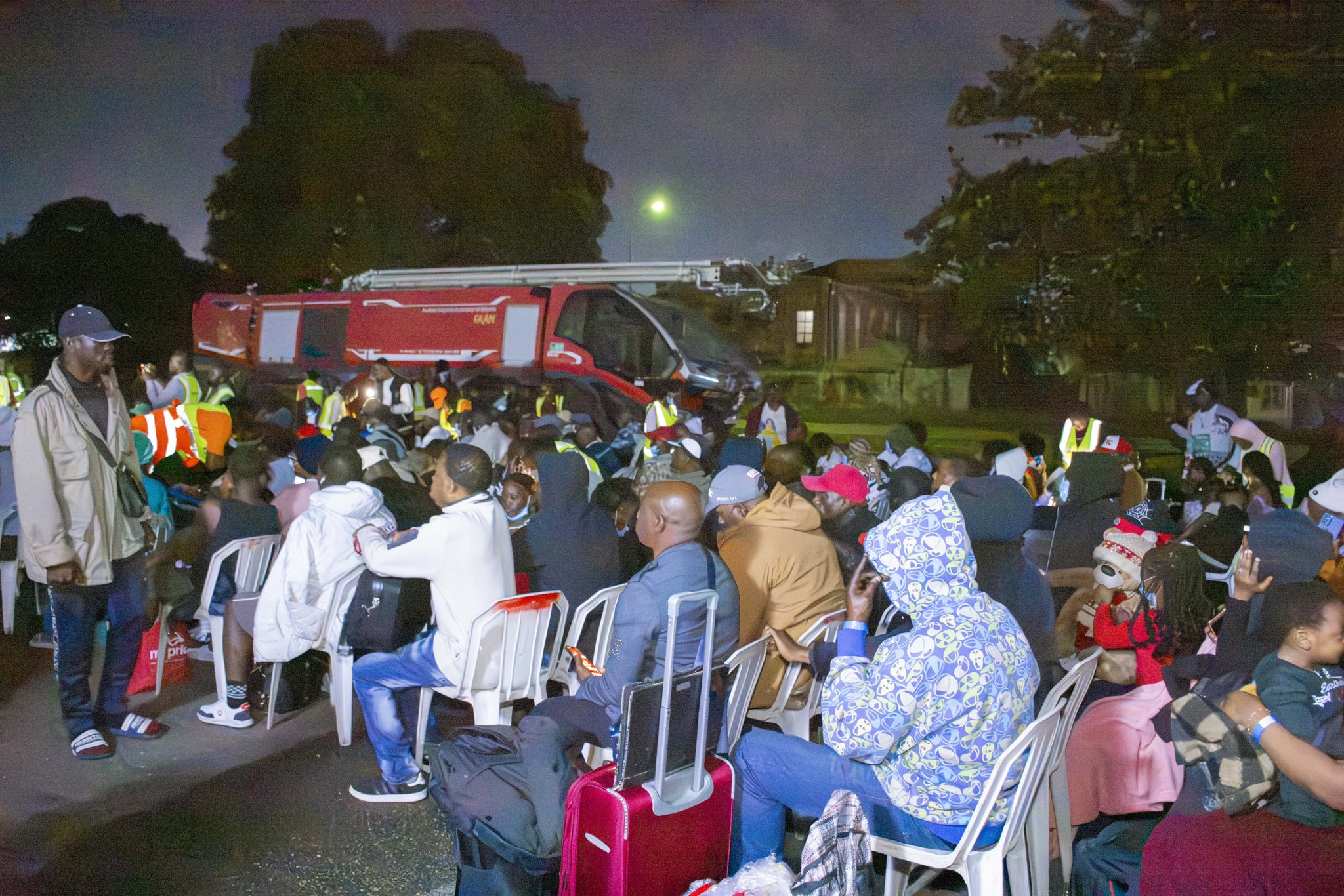 FG evacuate 284 more Nigerians back home from South Africa following the ongoing xenophobic attacks in the former apartheid enclave.